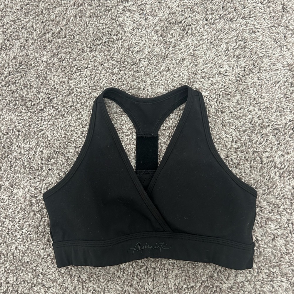 Alphalete Women's Black Sports Bra